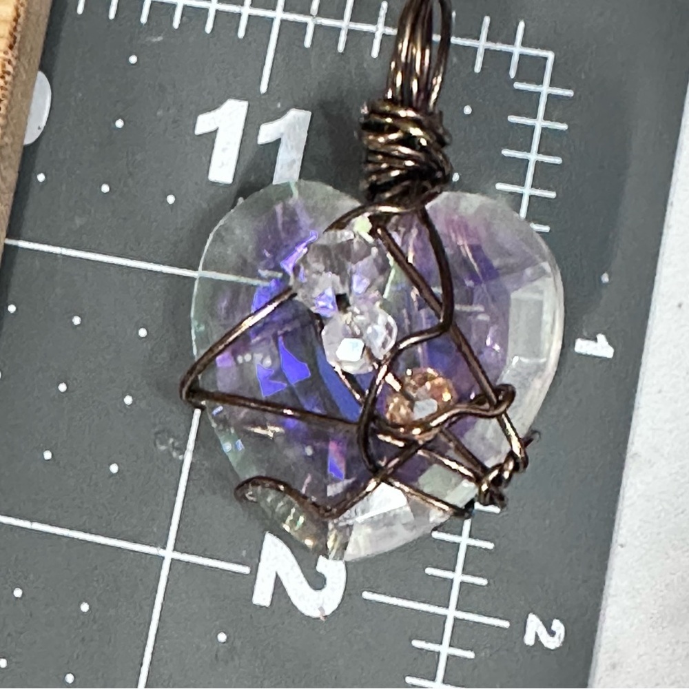 Collage Heart Crystal Glass Pendant Handmade Prism Necklace with faceted OOAK - Picture 8 of 12